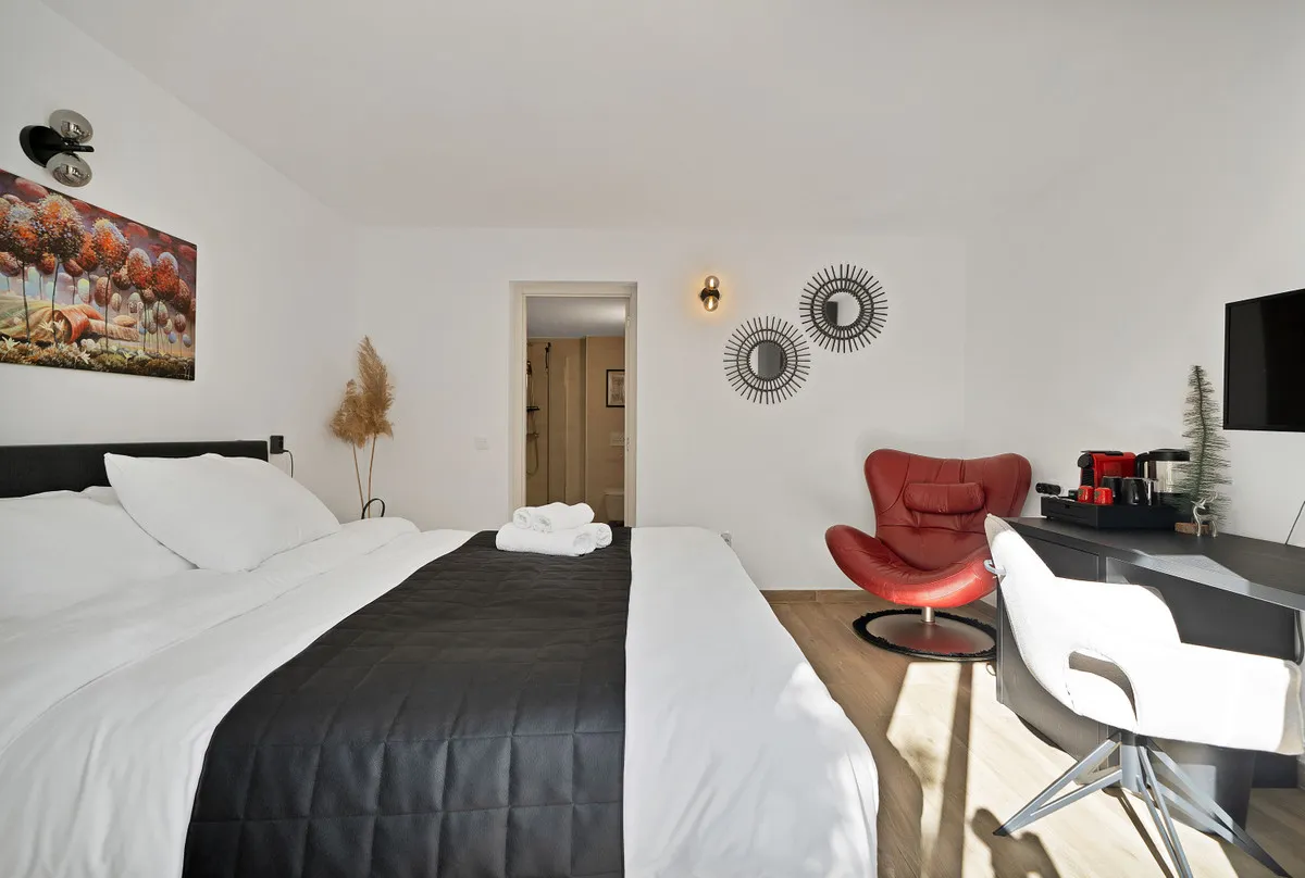 8ee16946-2a25-433c-9fa6-cbcfbdd06c29