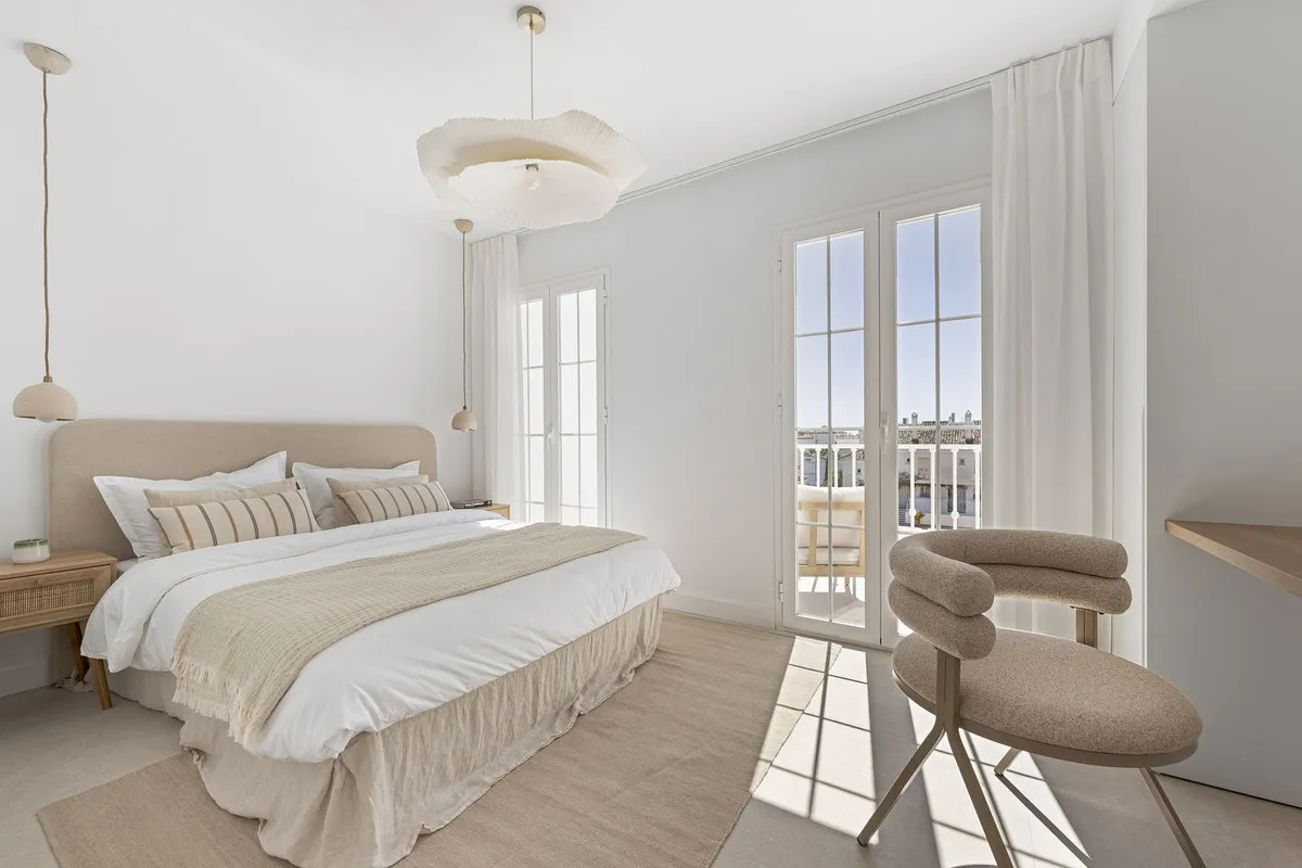 07f2ce9c-72c6-46c3-b55d-9094605d800f