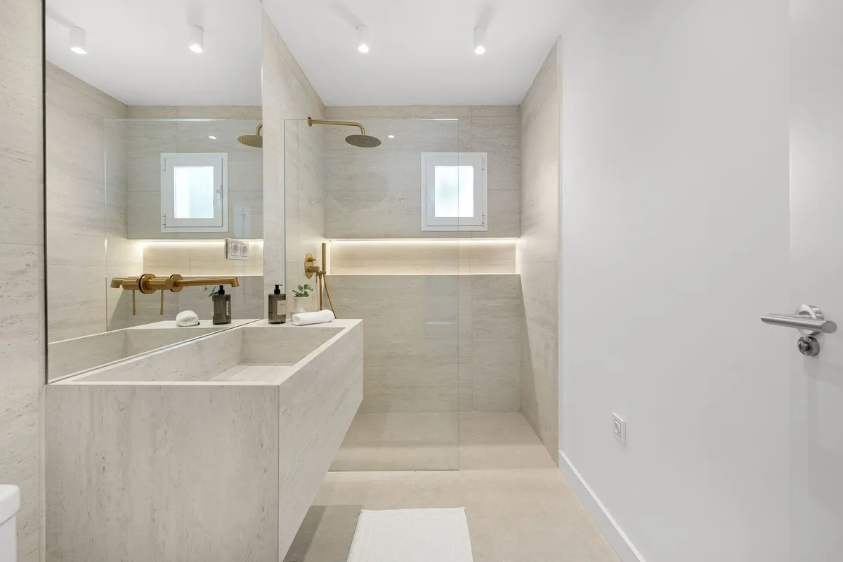 295e5d54-43e9-493b-a7a0-f20c2cde37b5