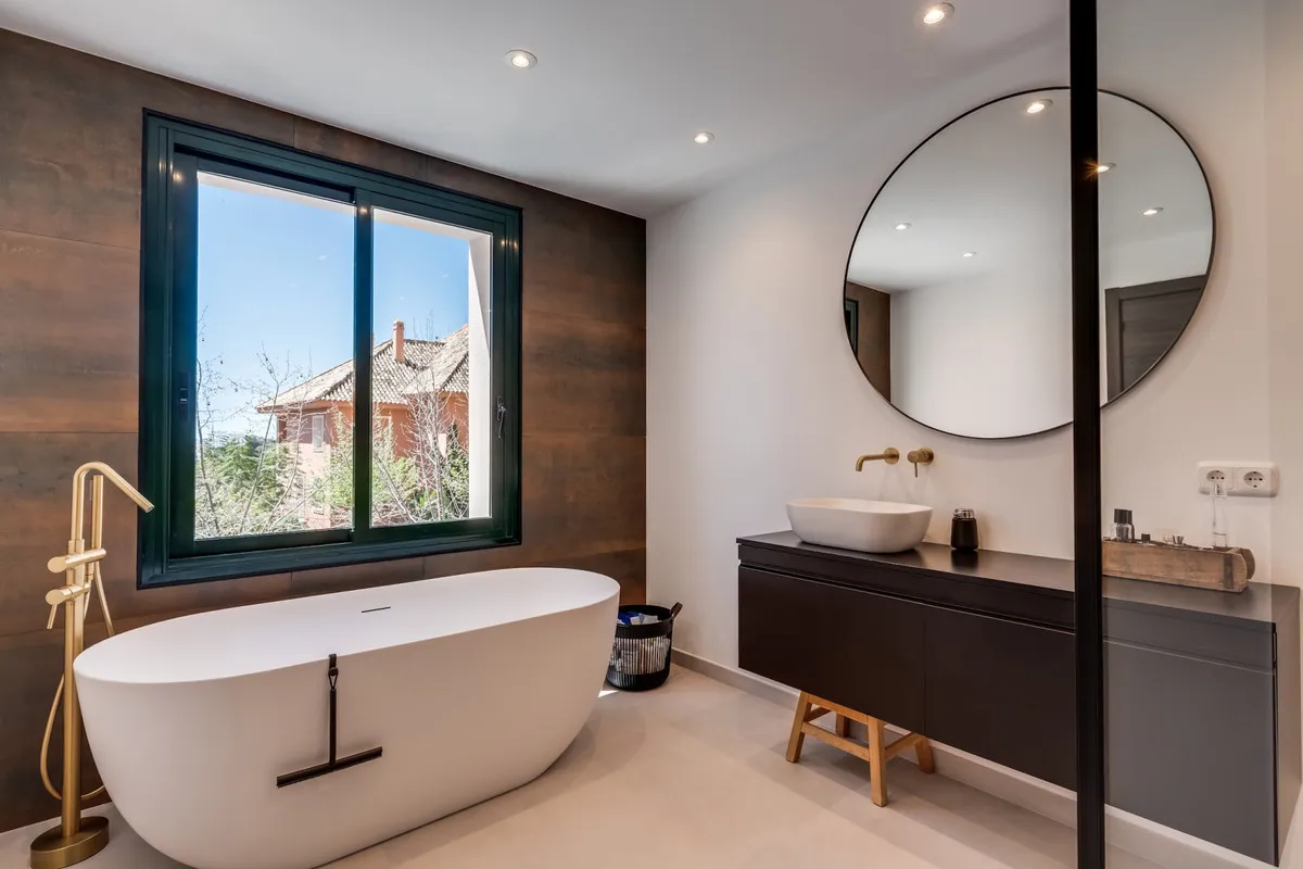 652c2990-def1-4174-9da6-f1cec7b4cc81