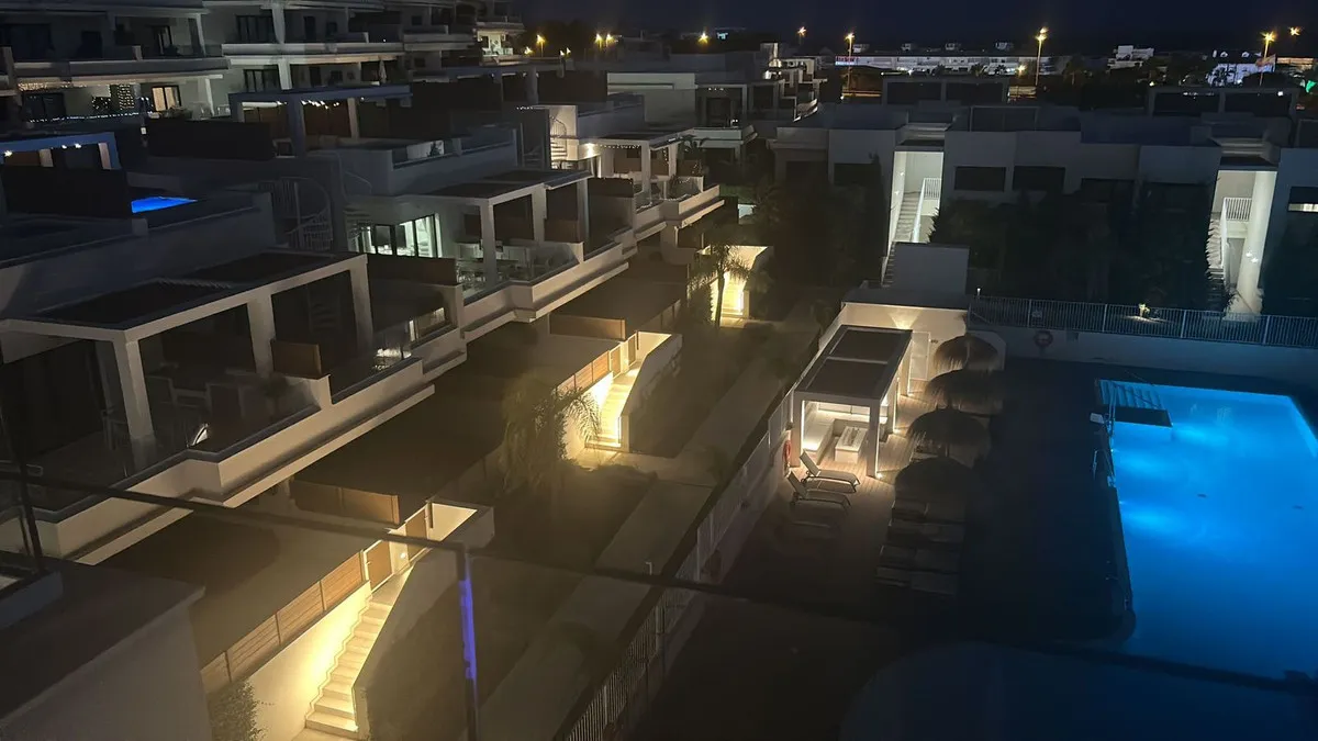 02194041-bdb2-43dd-bb54-5cd009cb57f6