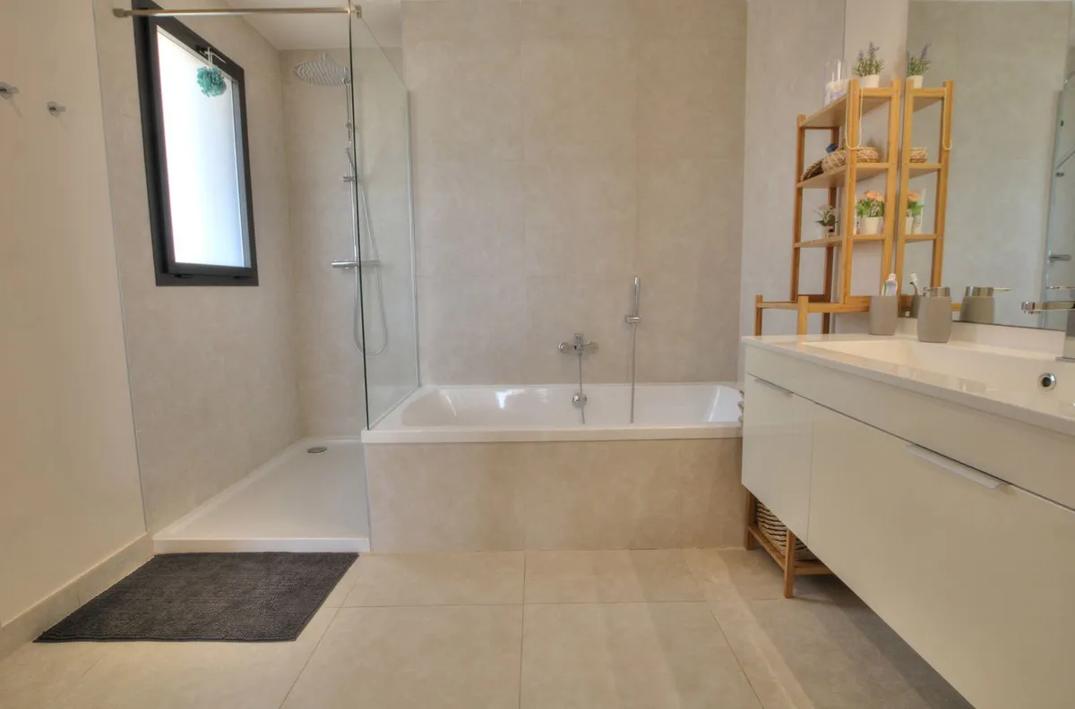 3007e060-3a4a-44bd-a9e9-ce74aaa40ef3