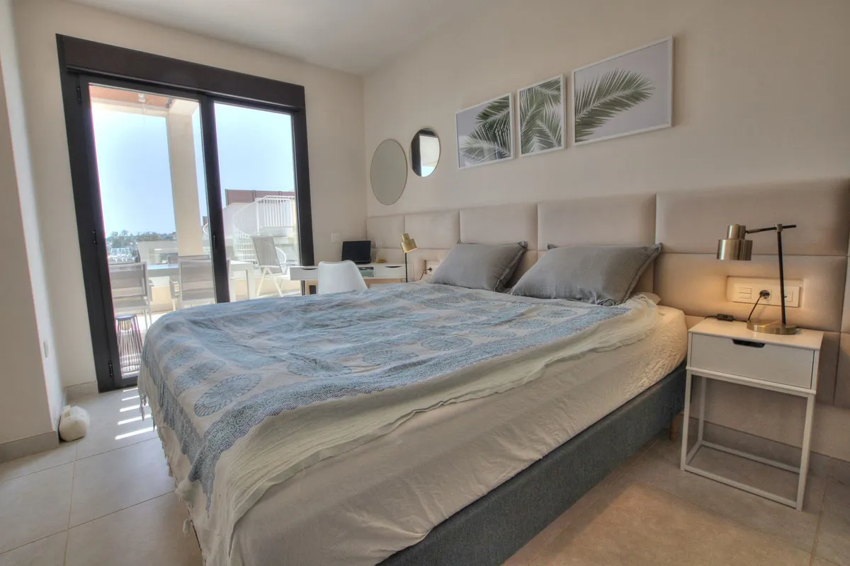 473f6bbc-e000-4f79-a876-3efc956fb7a3