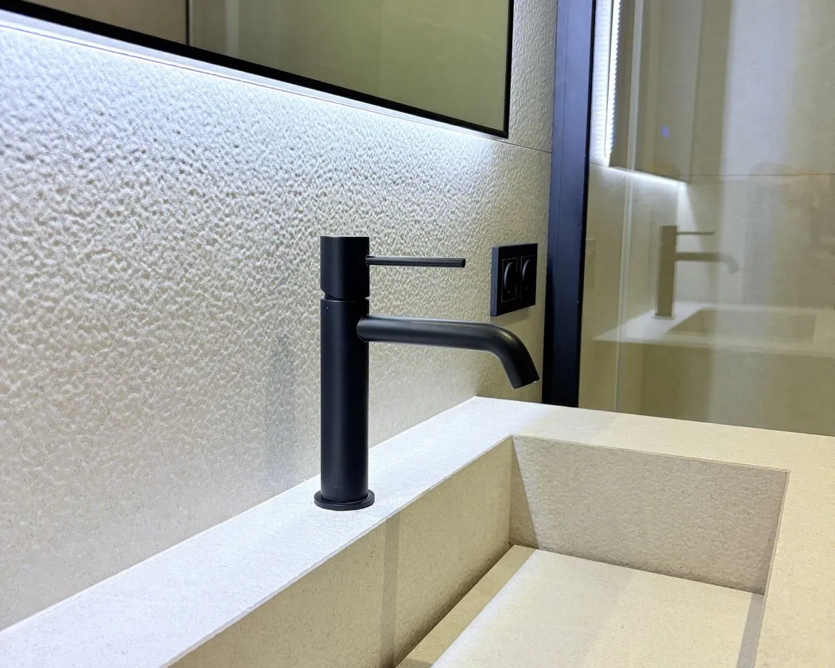 ba29cd27-8d2b-44c9-b021-5d028e2b70c3