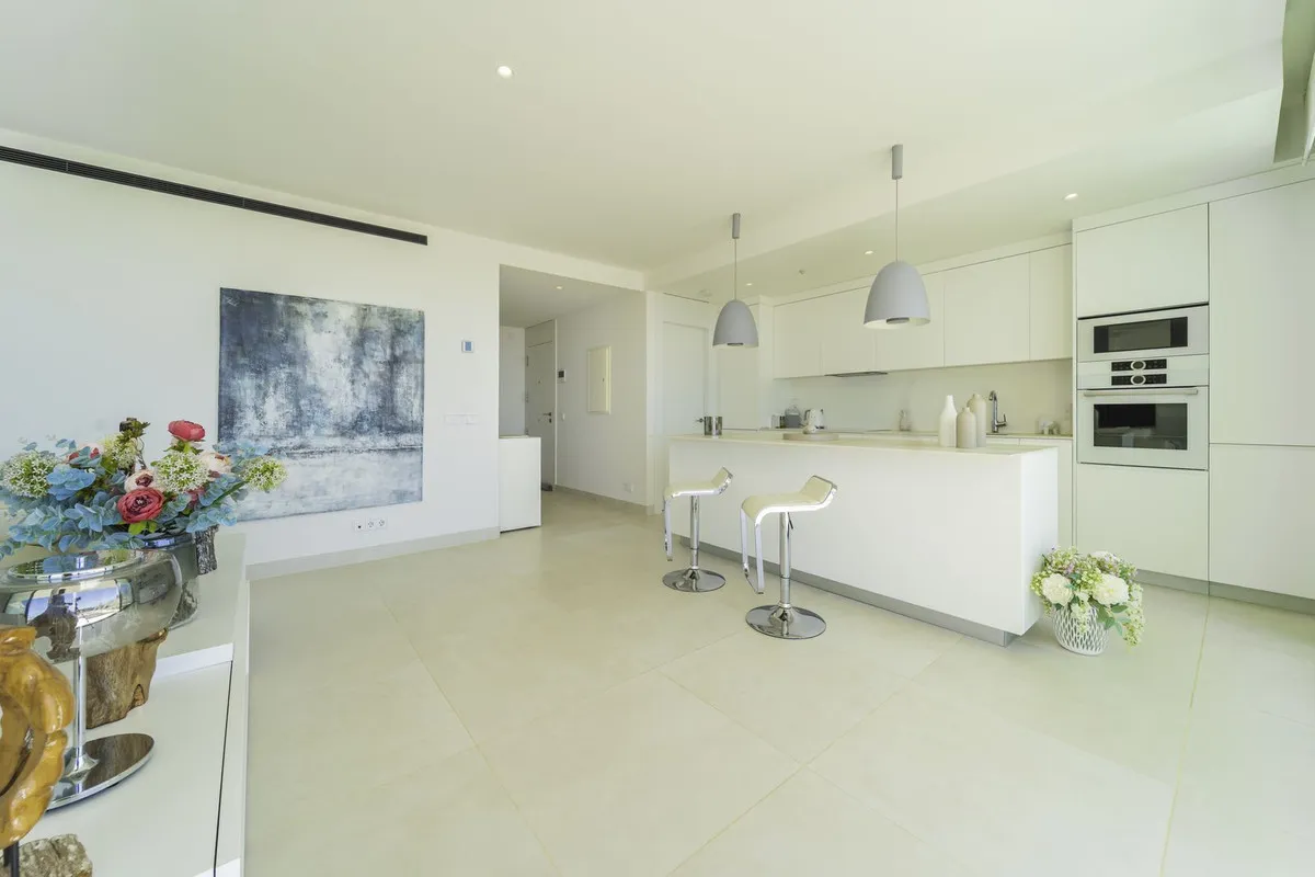 3e0de246-a309-47fe-9cef-bcfab54cb6da