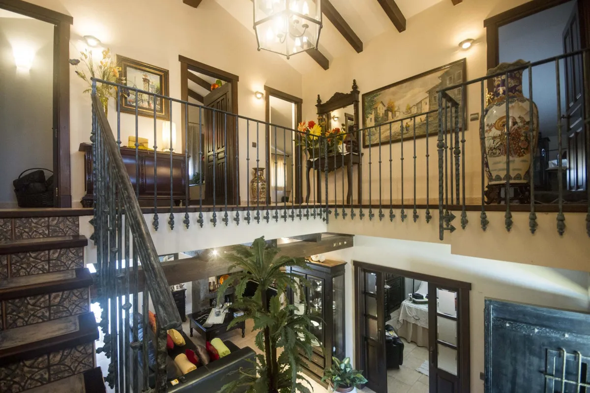 76a73ff1-059d-4266-a551-956a21574881