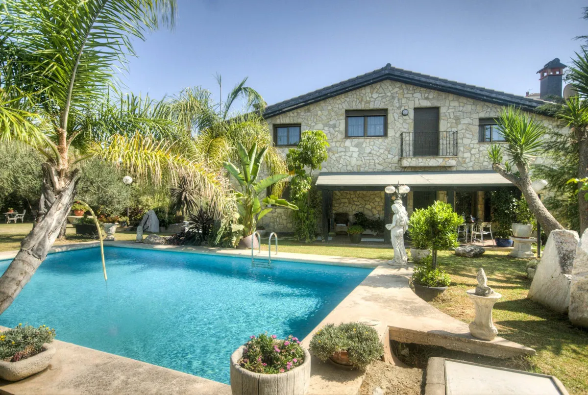 cee73fac-c0b2-4e87-a907-a8a8265f03f8