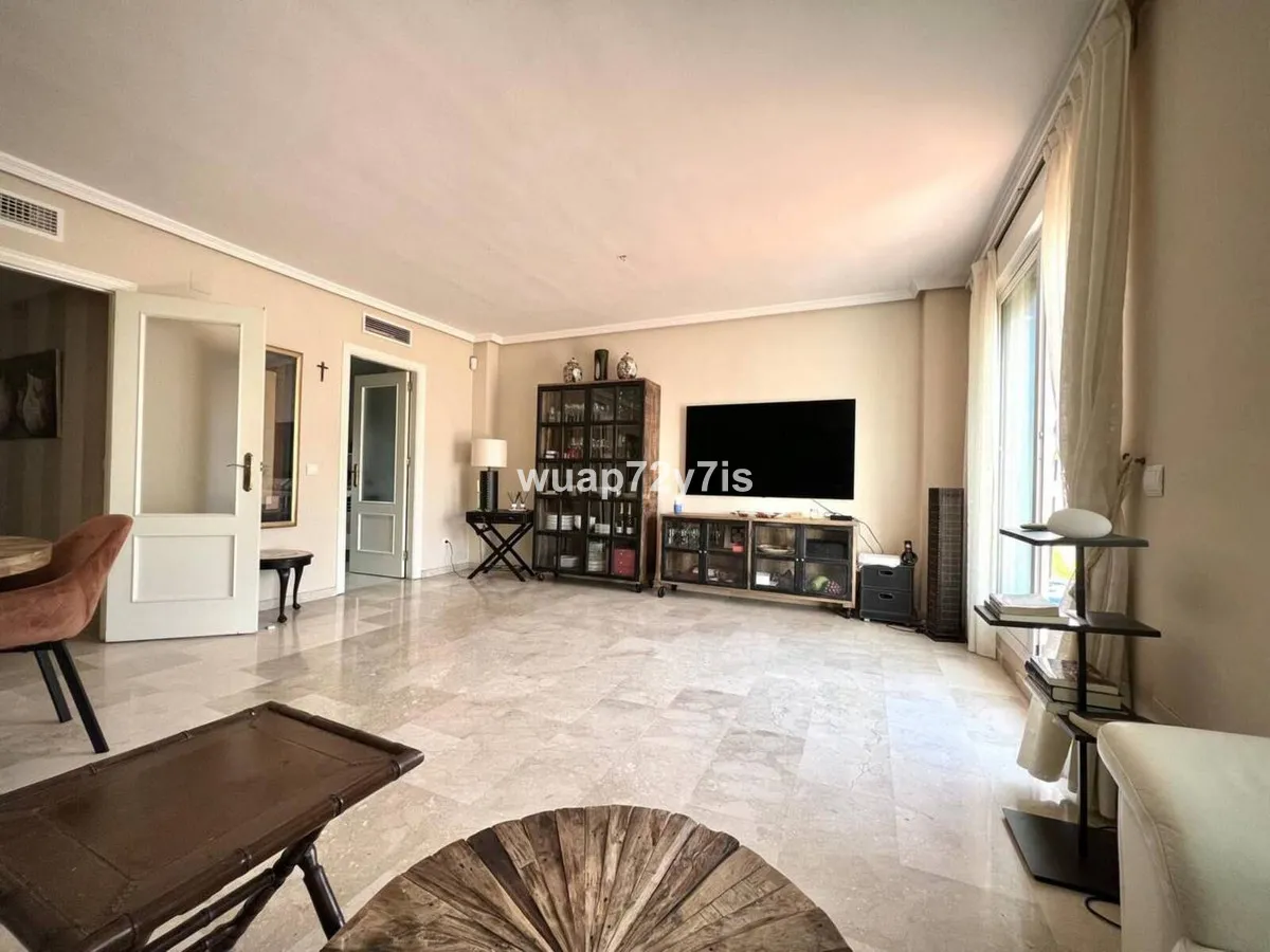 14471011-6549-4fbd-8641-02908a72f289