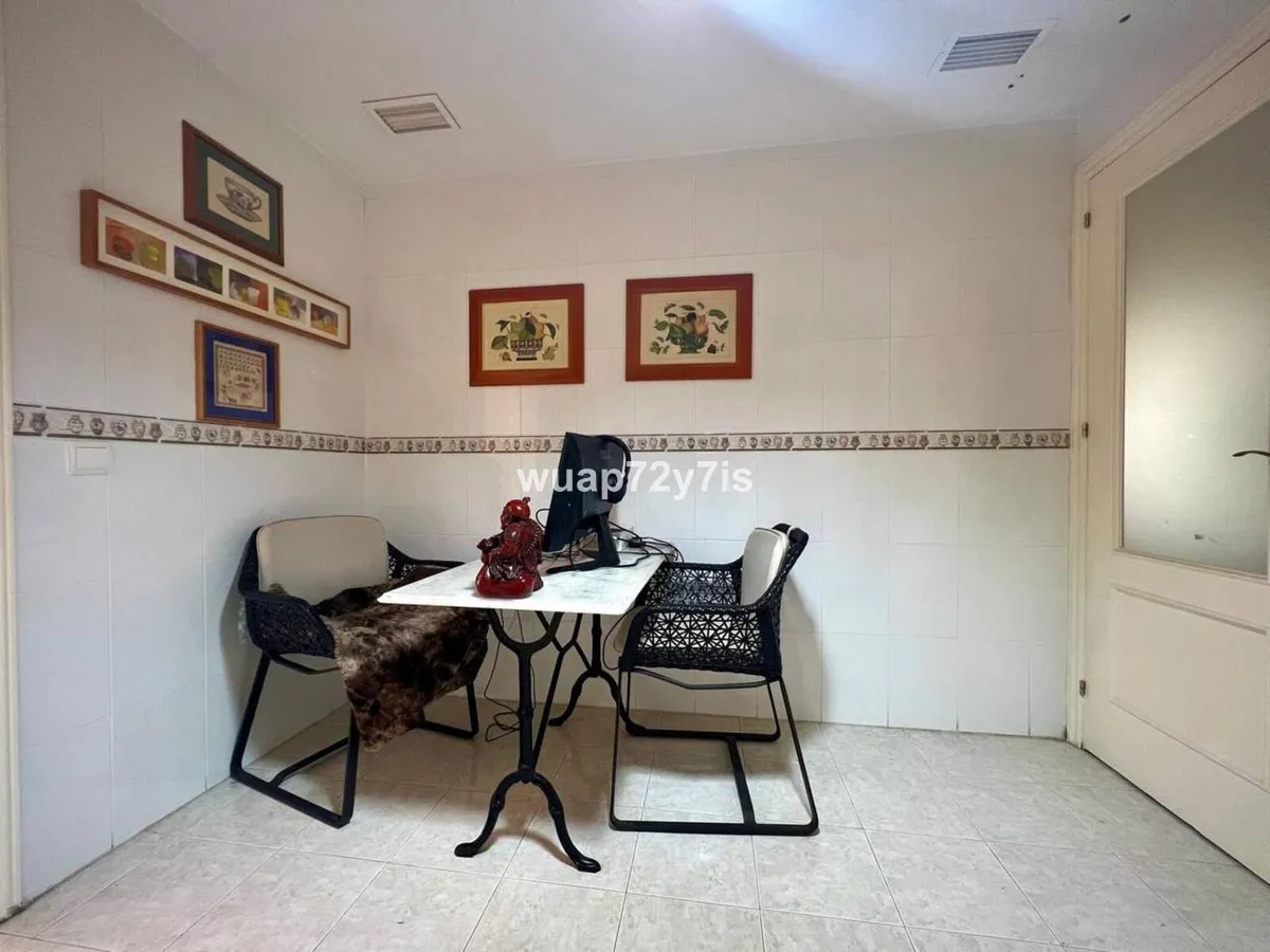 50adbf0c-1199-47c8-b77e-885d72ff4249