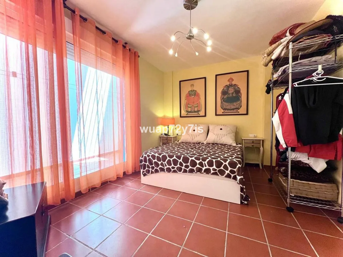 89c1f478-cbe5-425d-8b91-b09d94ab5315