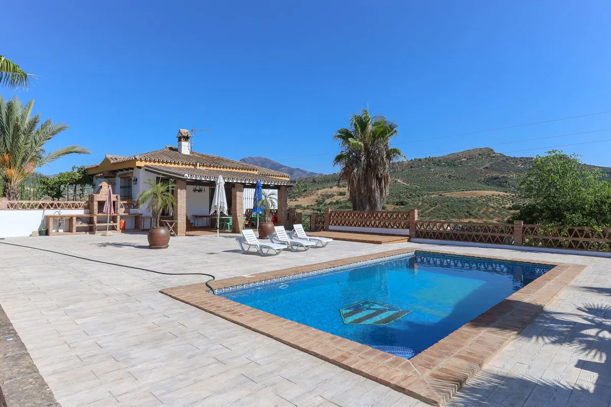 a03a2977-779f-482e-9ad9-44990147c461