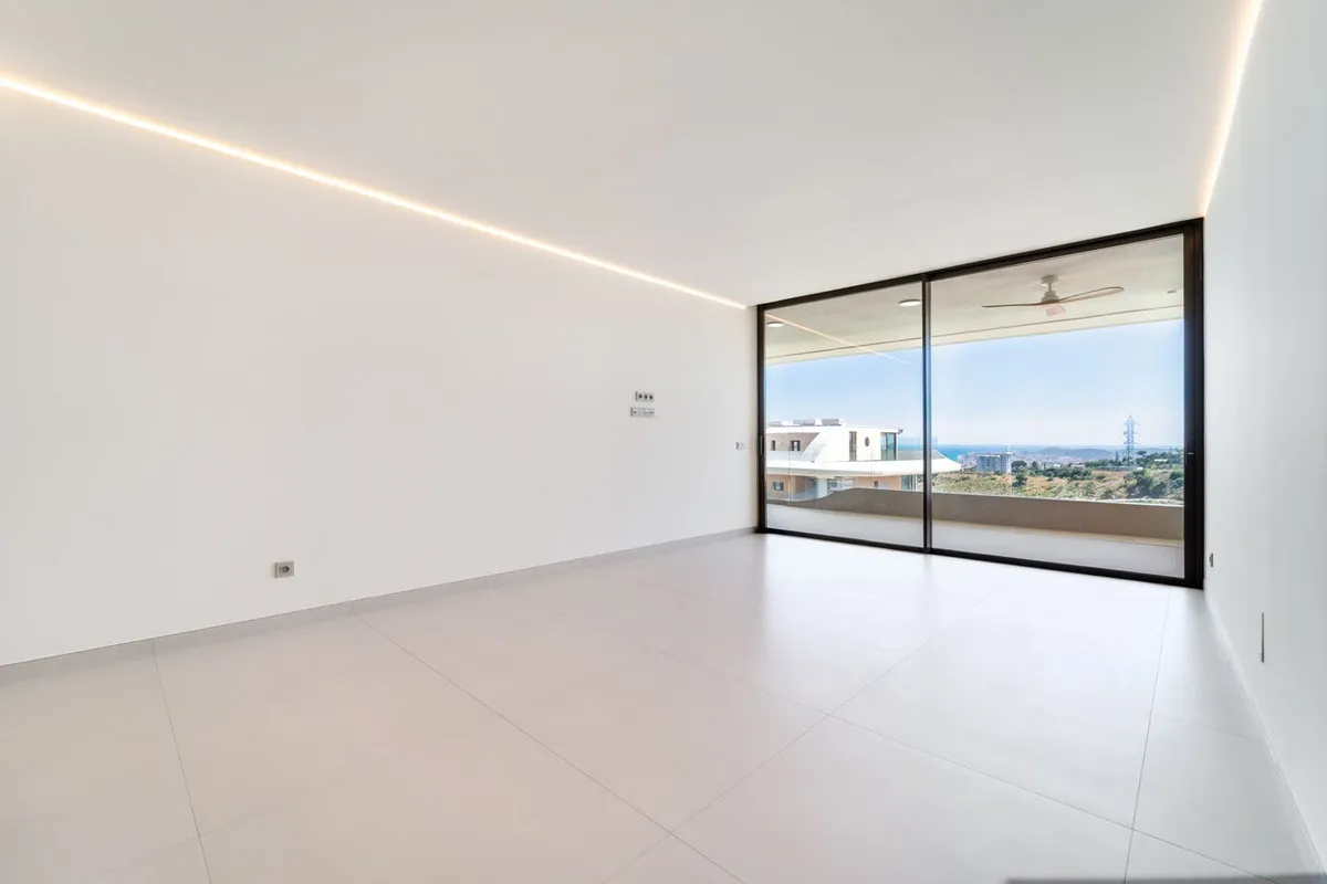 e0aa26e7-3fe6-4d09-b569-b53477dad470