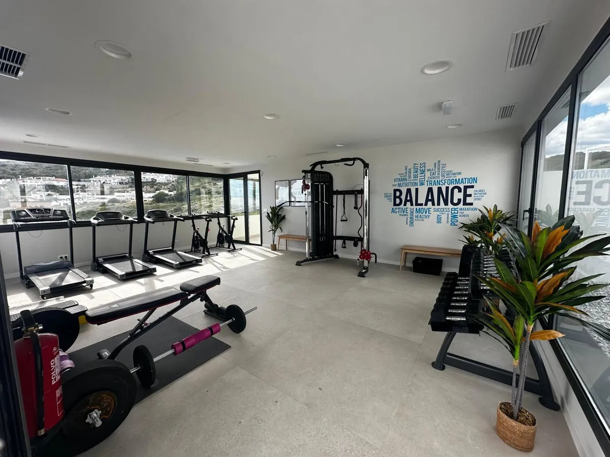 9862f444-3f28-4e76-a2ca-e4c262f20cf0