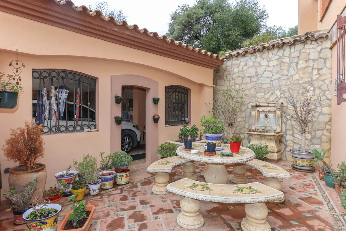 0b9d7bc4-49cd-4039-b228-3d31a5dcf04a