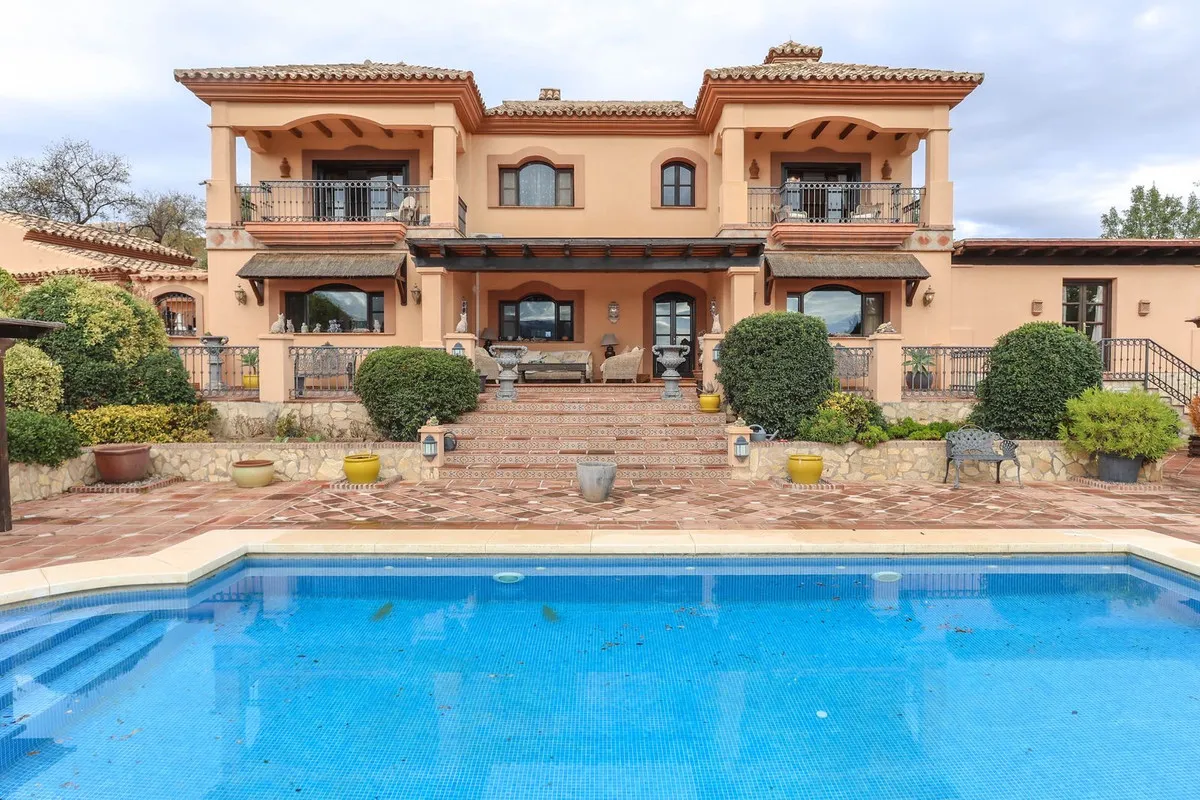 3bd7e303-77f2-4a1e-ad92-cbb5494c7b97