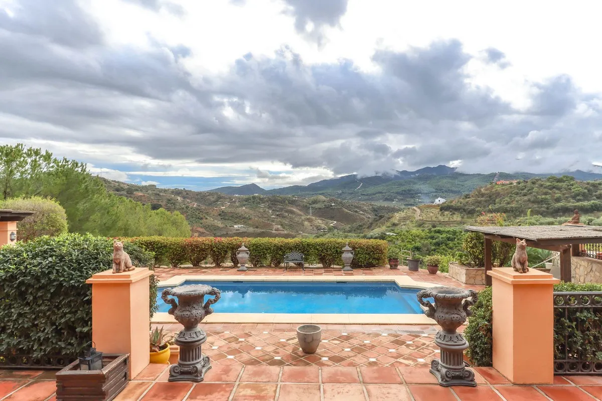 3e690fdd-7566-49ac-a78b-6201ac28c973