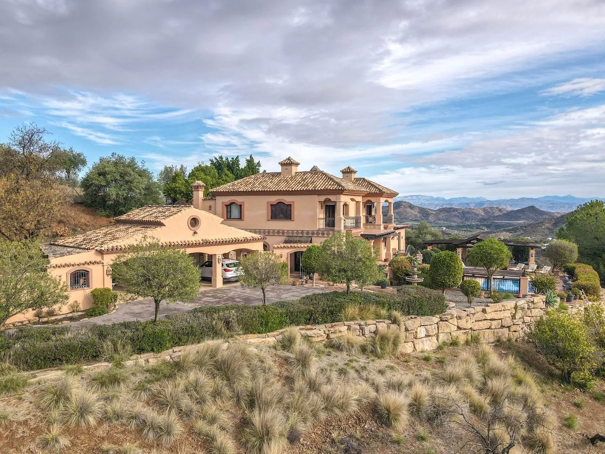 48f0db7b-0eea-4b11-b2f0-94d4ce4d8bb9