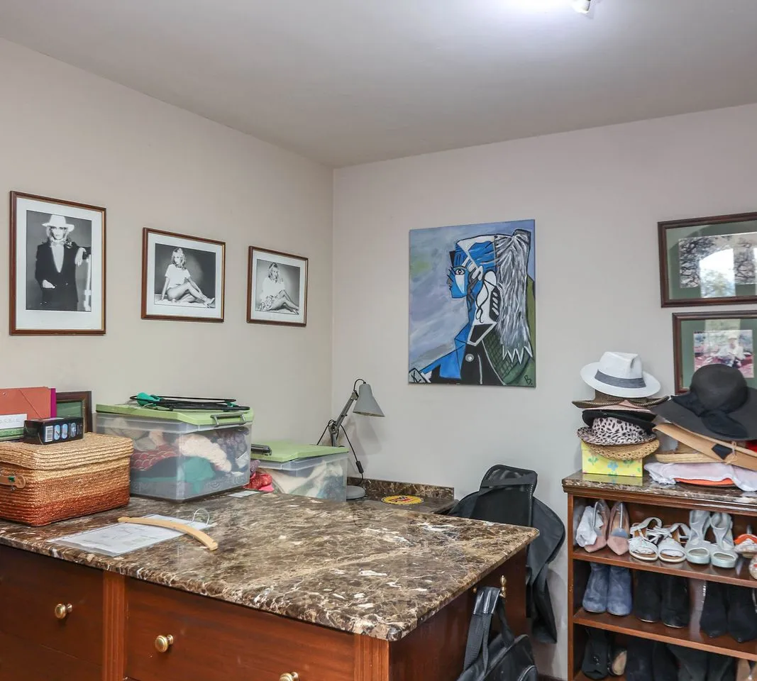 4e3fa256-c710-483a-bf57-b7afb91df1ed