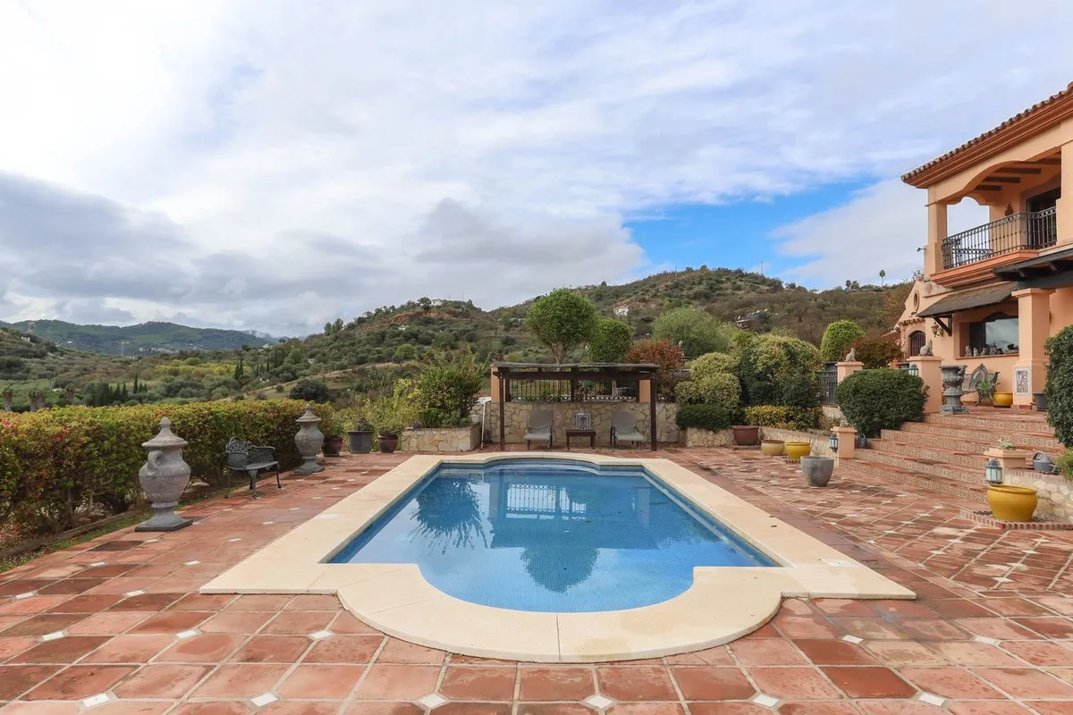 58c2f35a-660c-4748-afbb-bc58d5fe58e9