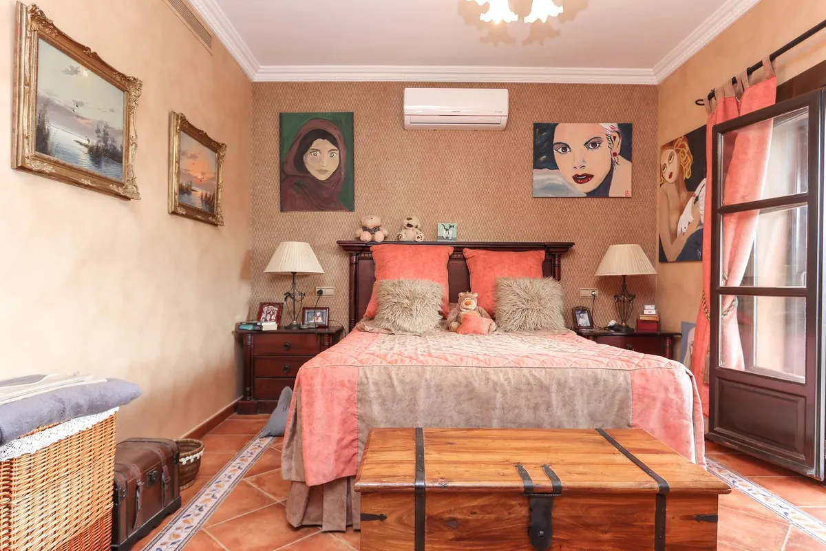 8b16d660-bd01-4d97-8b2b-7118d69d5c40