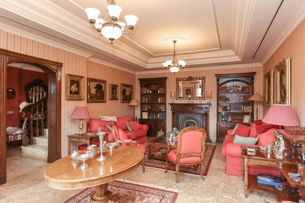 d765a94d-1cb7-4718-b87a-b9a45cfbaec1