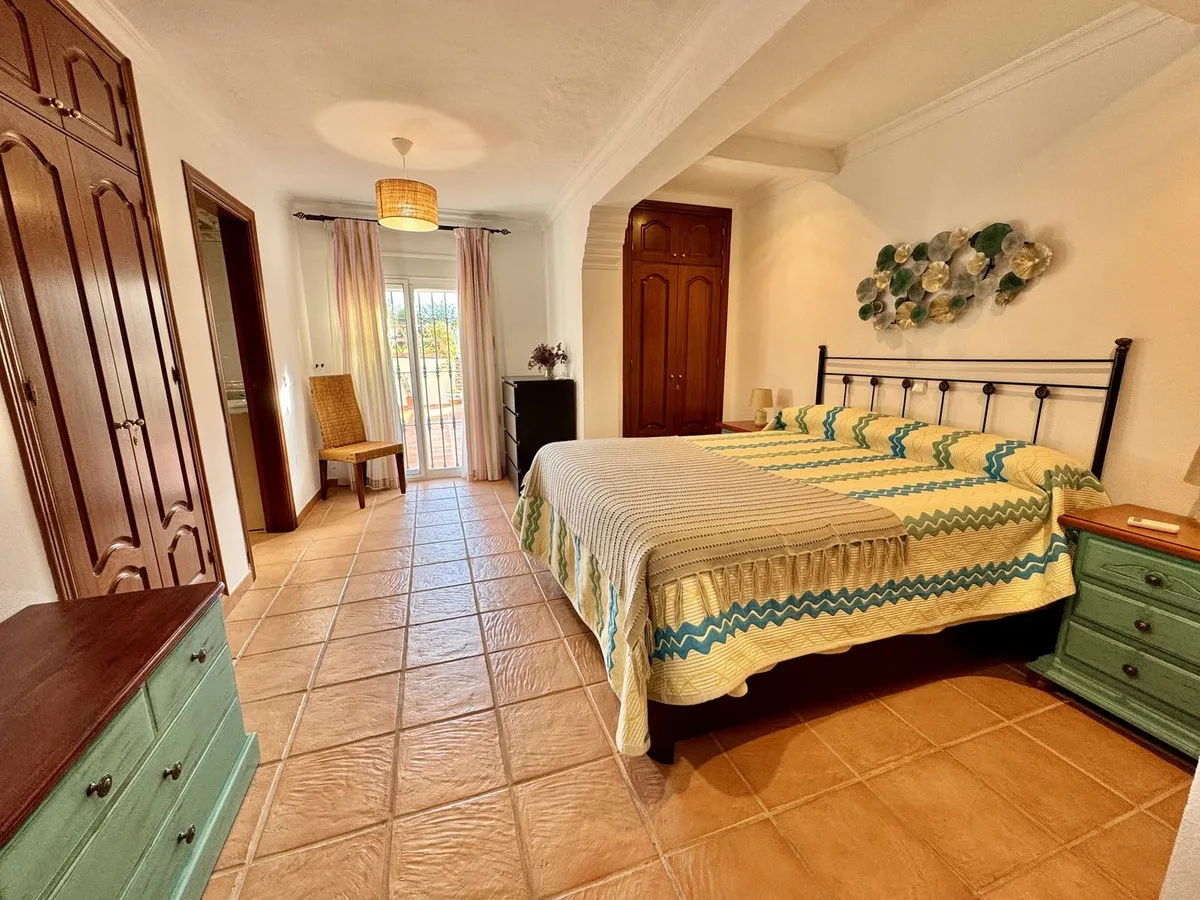 b1ae6f53-1250-4be0-8f6e-ab134cebafae