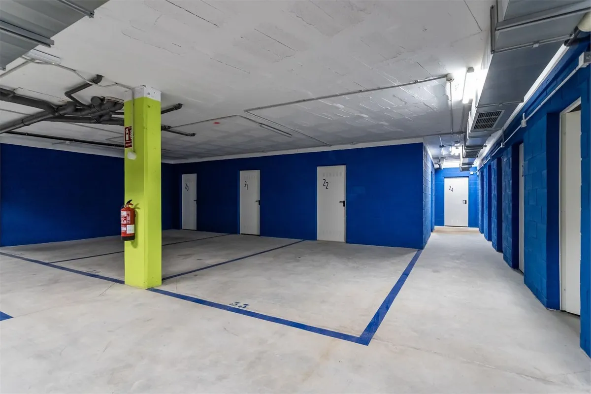 0b8a80b7-45fe-4238-84c7-405d7d399977