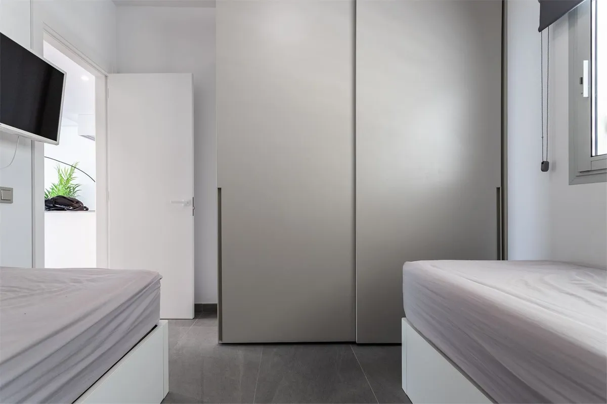 5cfe298e-cd42-46ad-adc6-3f266bdad2bd