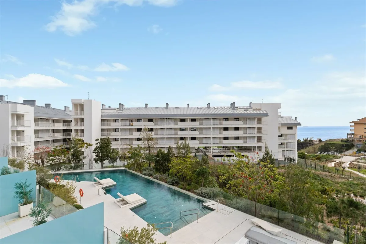 72e34c70-04b1-4753-a6b1-cfe1107da42f