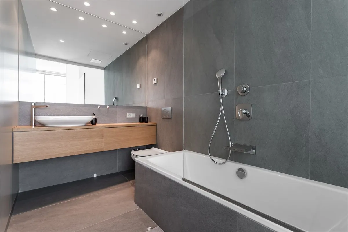 dad39196-e0c2-4ed2-ab91-bcfa6f577e3e