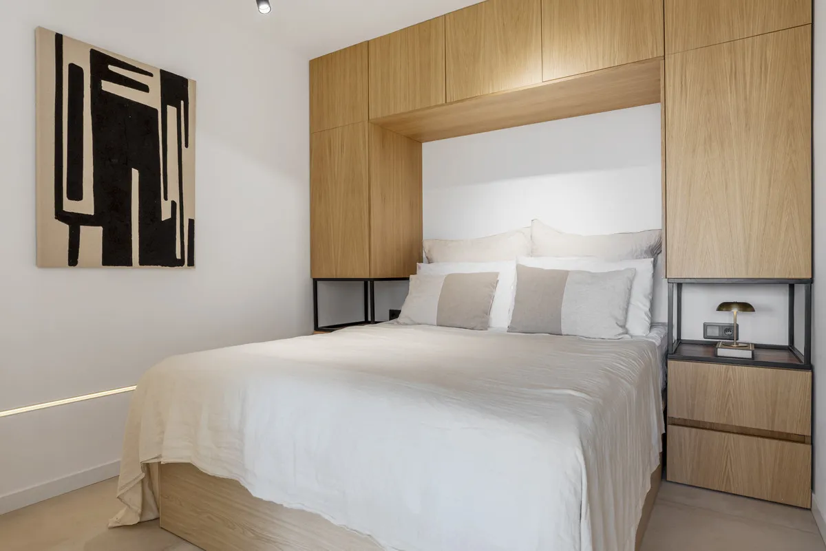 35f8236b-cd00-4814-903f-b8c71391941c