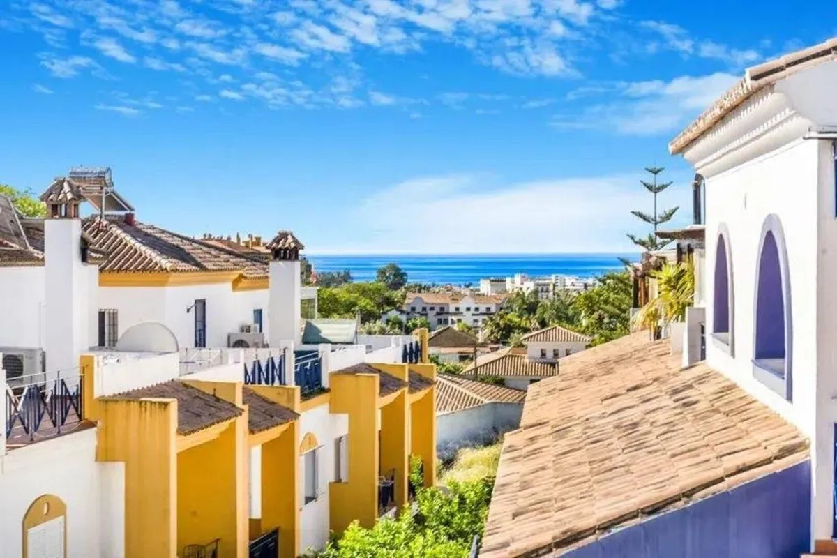 3f747943-55f5-46f9-afa4-735428bd3d0f