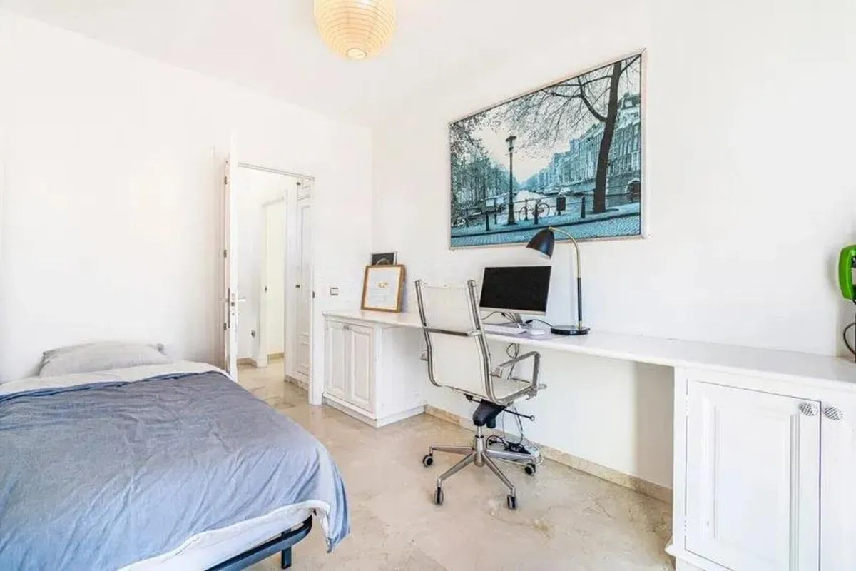 96ed6ecf-c1c9-43d5-b401-117bdf1504e0