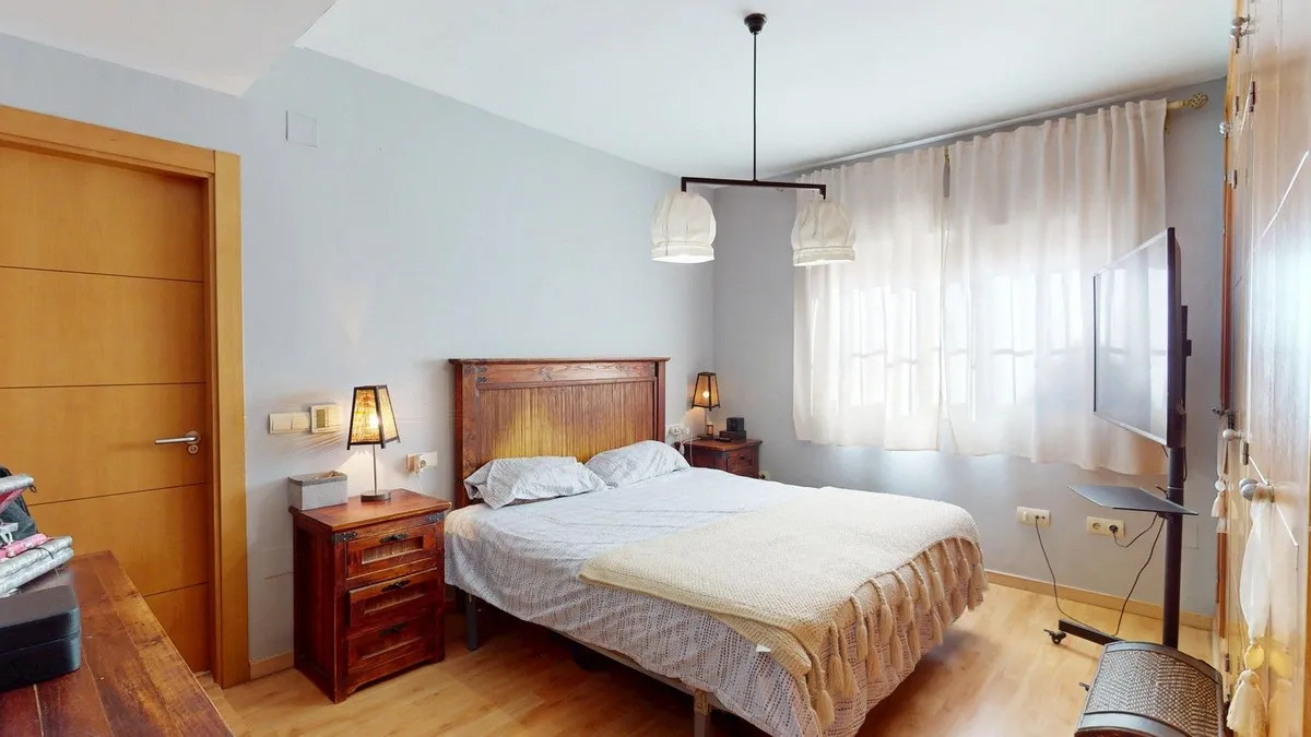 3d923d0c-b106-49da-a035-4265f4e30f0e