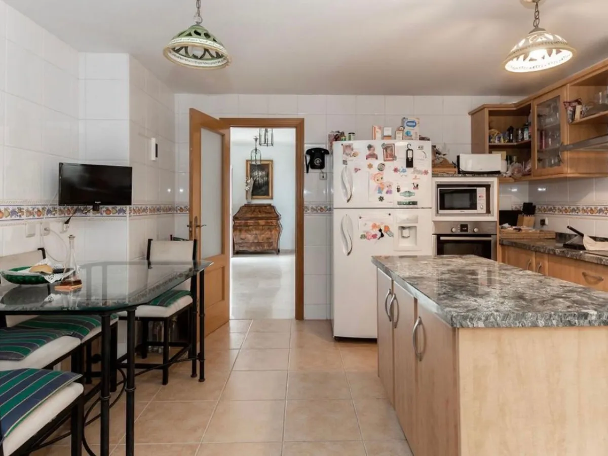 08549cc4-6ab5-4a1d-9080-5b415ef6add9