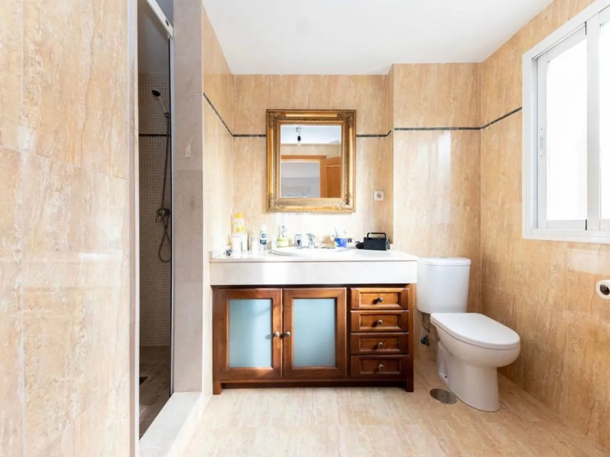 4fb4b1ff-eaca-4895-b2ca-a029181ac1b7