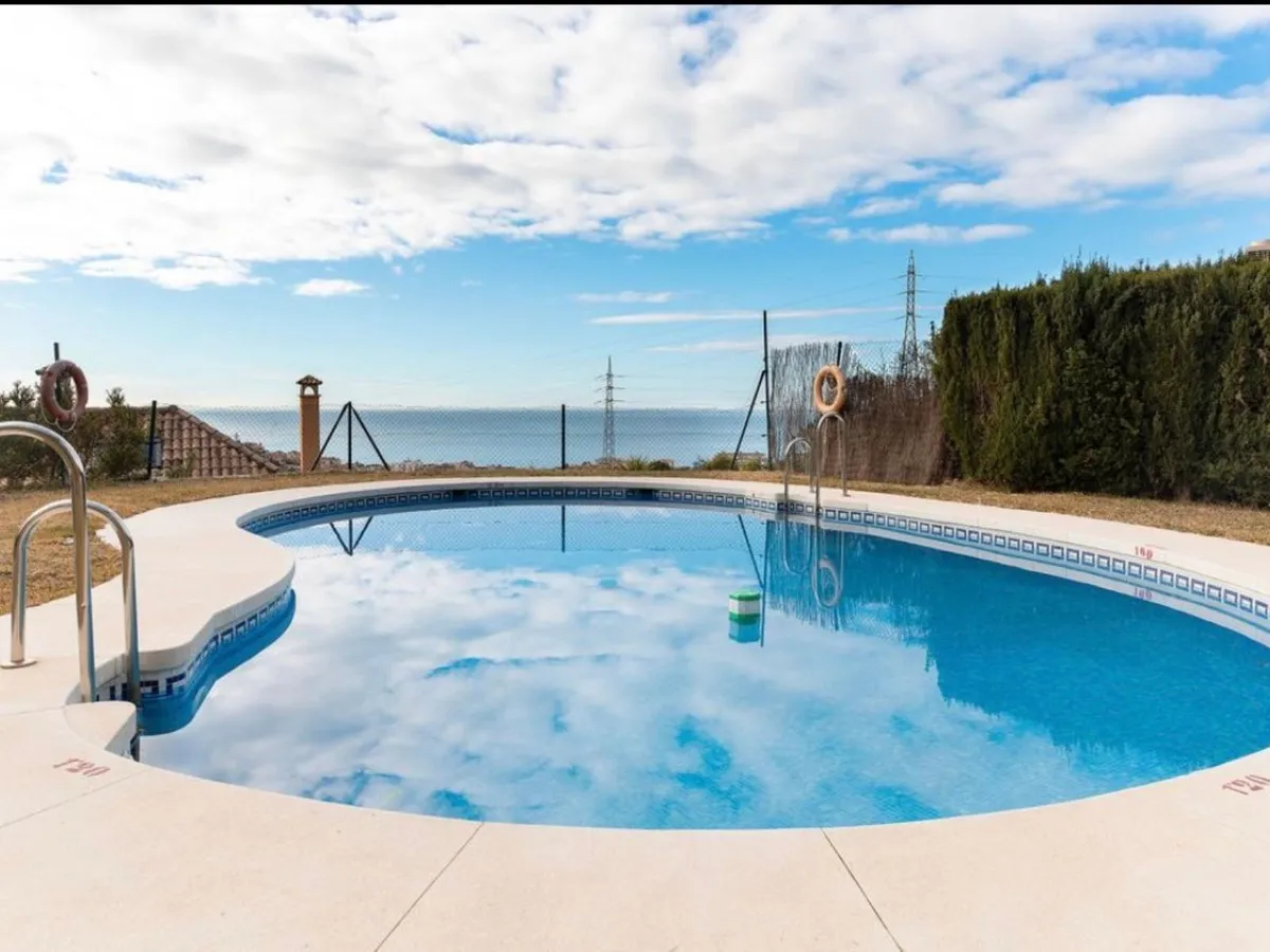 58fb7737-2d7b-4dd4-a3b6-998be3cc494c