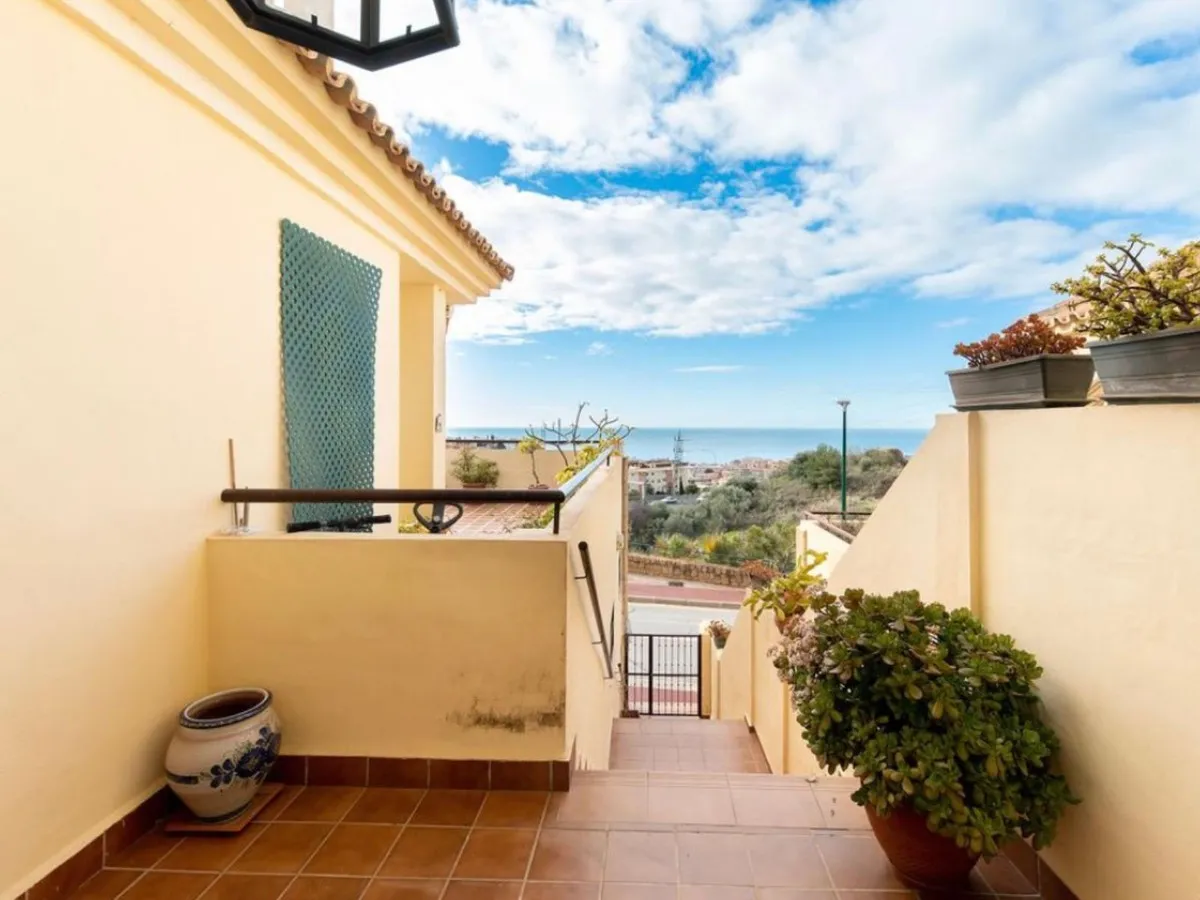 664aa550-d1a4-45dd-8880-137aca95e3da