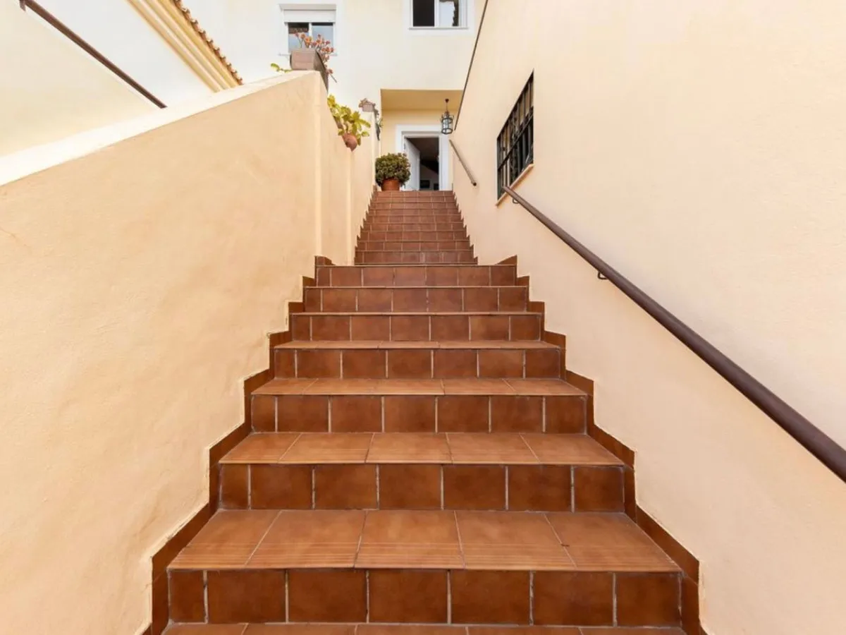 b1c22244-ae56-4001-8ad3-51c3c29b96a2