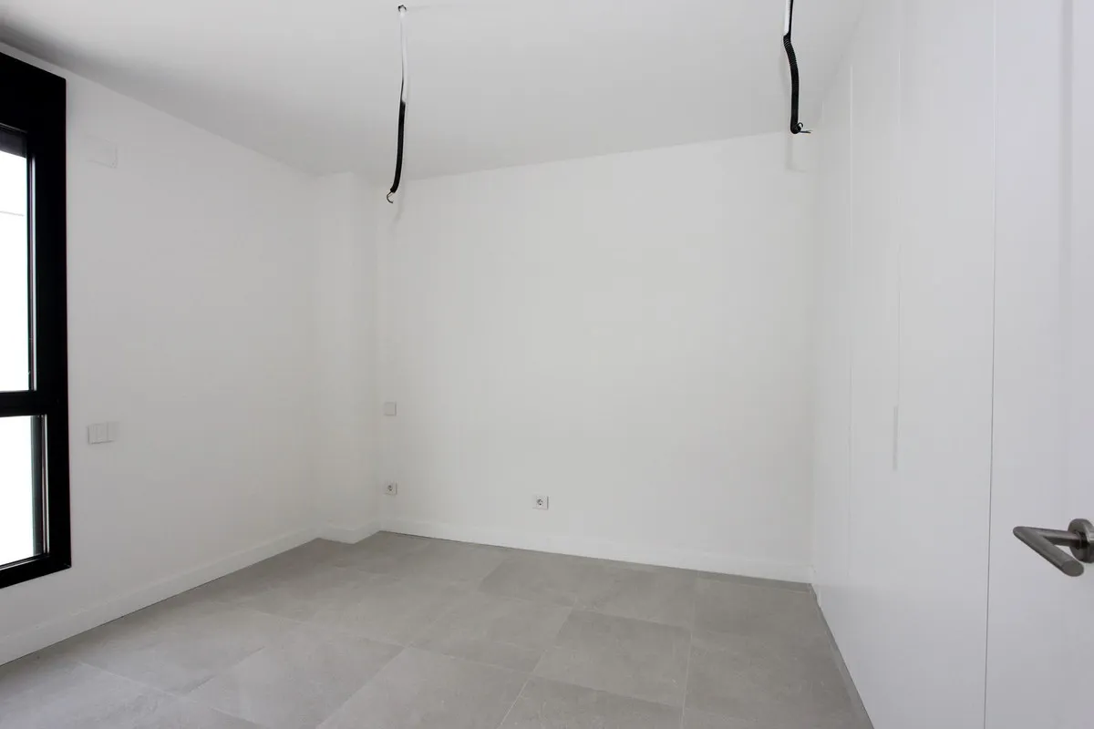 607bf002-49ca-4108-8edc-1a0be3784612