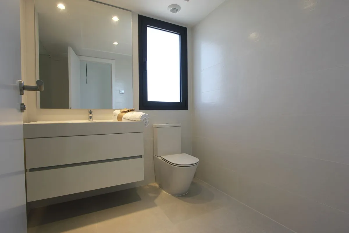 6314ad74-05fd-4a44-9773-0e86d3475a2b