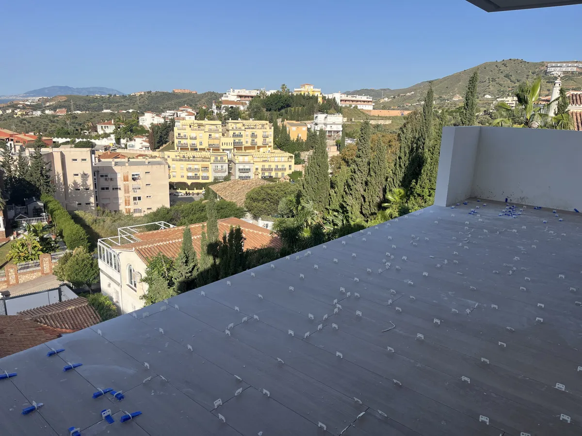 a8ba73a9-cfc2-4758-853b-85814cf14f2d