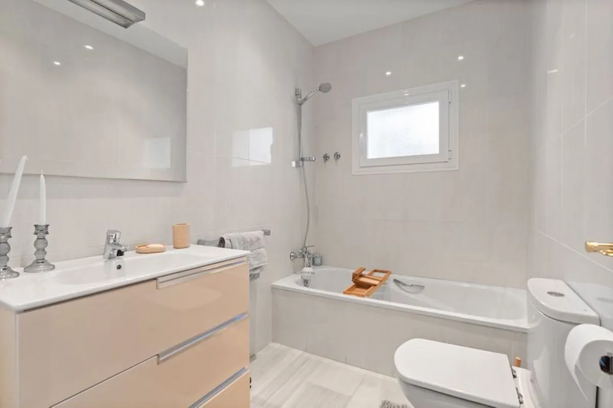 346d8202-1063-444d-9ee6-7bde0b0c1c14