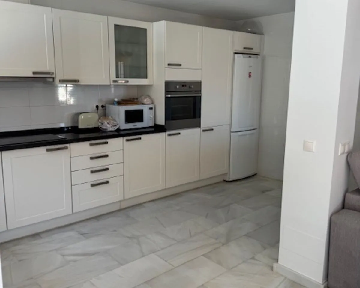 b674899a-73e7-4f98-a685-3ae5f4579c6b