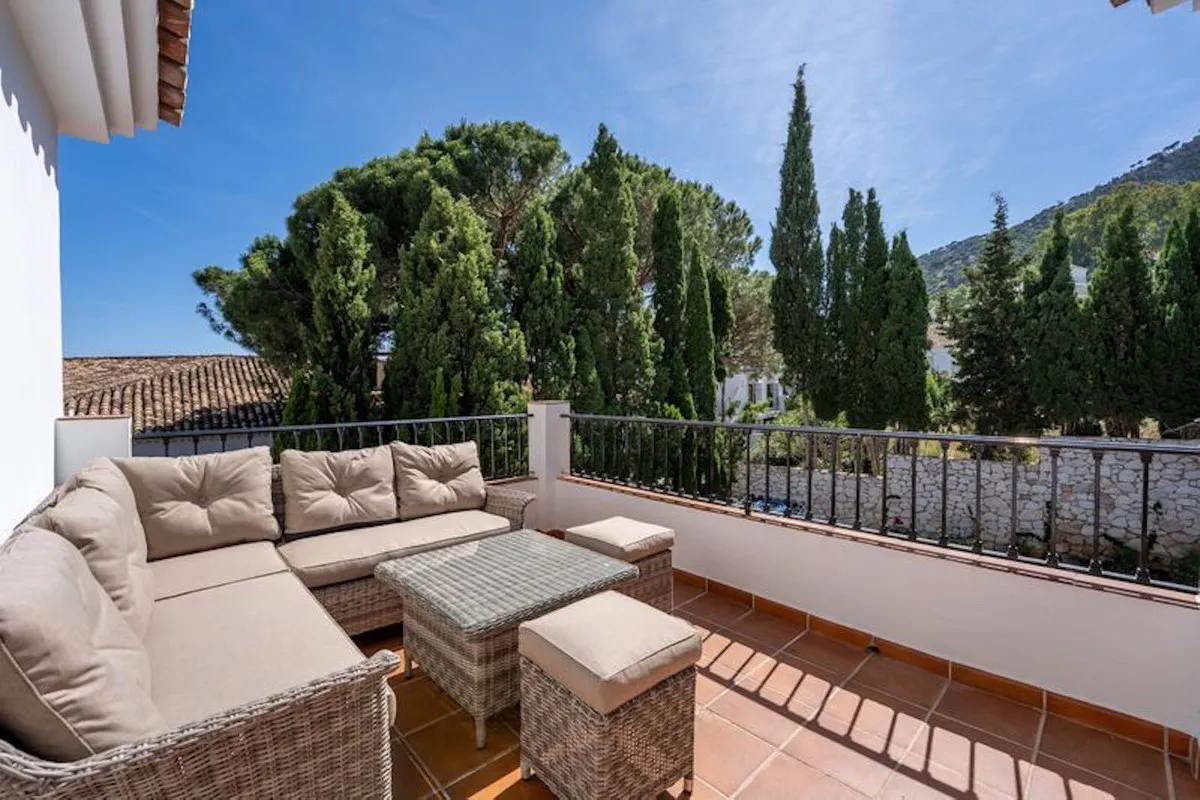 ed876b61-3e8b-4705-83ef-aca994f10e2c