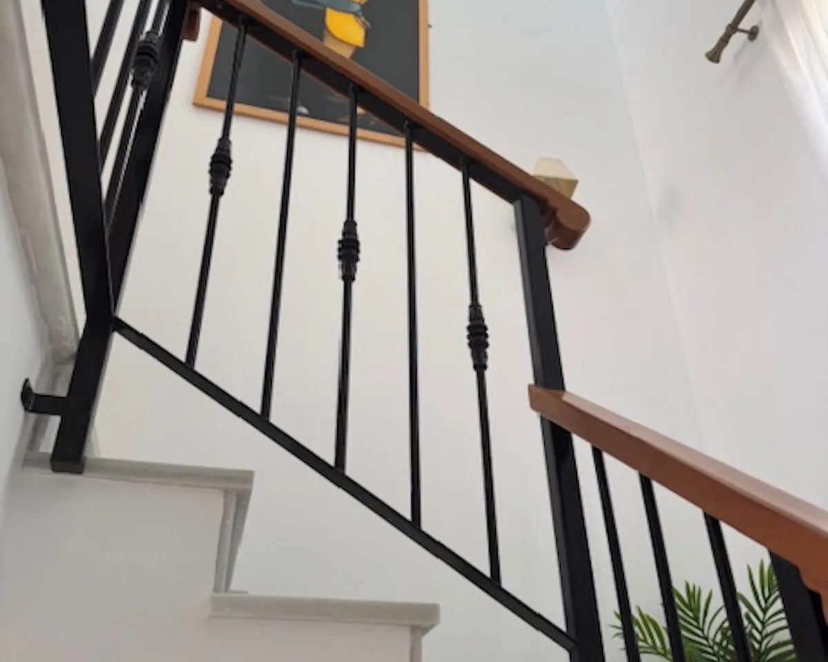 f169e558-a7c4-46d2-a77b-116deb310461