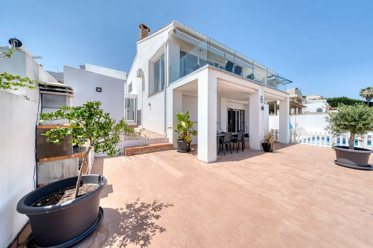 25373c46-6c3e-4b15-9ce9-dbdb61a607bc