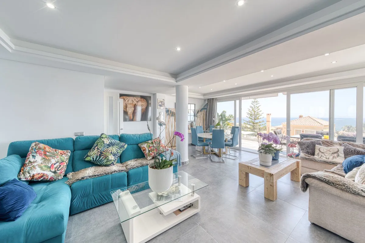 aafcc5ff-0839-4cff-b5ca-7f8e2302f4bc