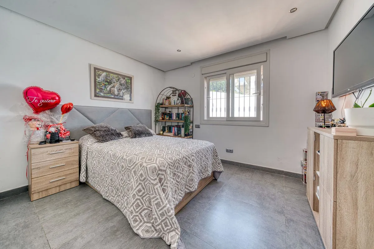 d7652cc4-2381-476e-8553-b3ac77545359