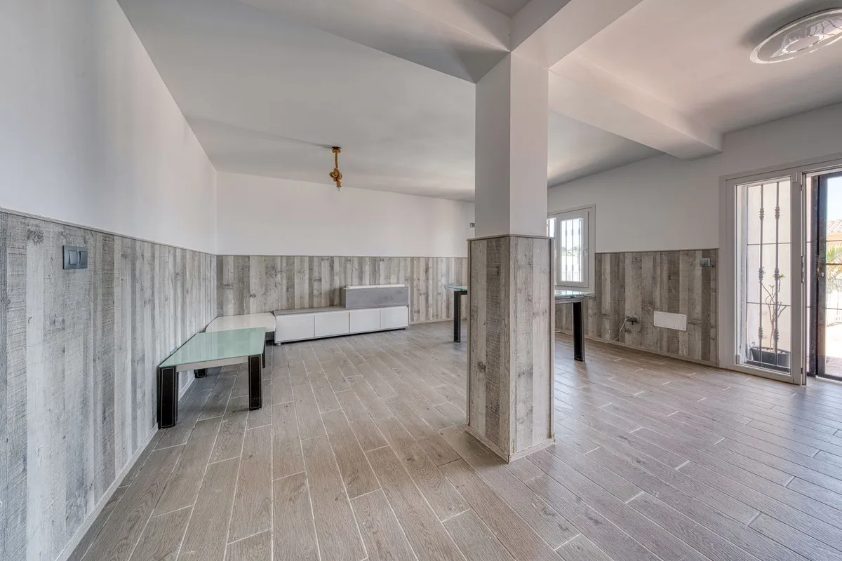 f06ca31d-56ee-4831-8c30-6f365a06b4f2